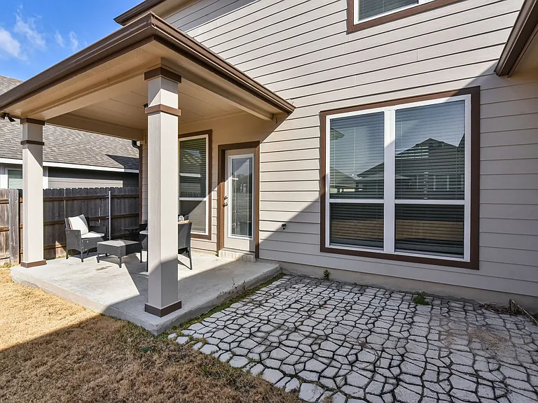 6306 Golden Gate Dr — Photo 39