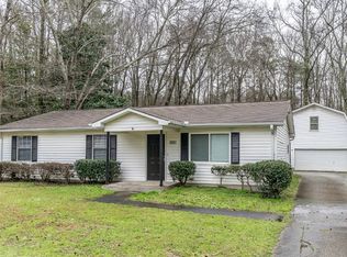 5961 Garner Rd SW, Mableton, GA 30126