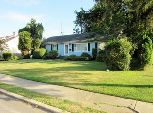 44 Roslyn Ct, Long Branch, NJ 07740