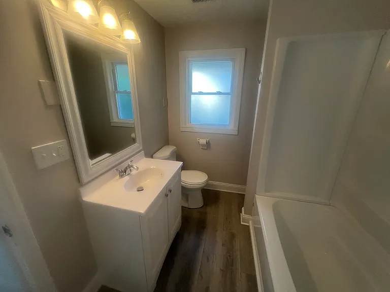 893 Battles Ave — Photo 11