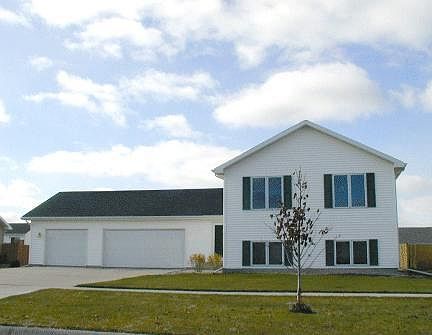 2nd image of 3110 S 10th St