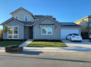 8161 Triplefin Way, Elk Grove, CA 95757