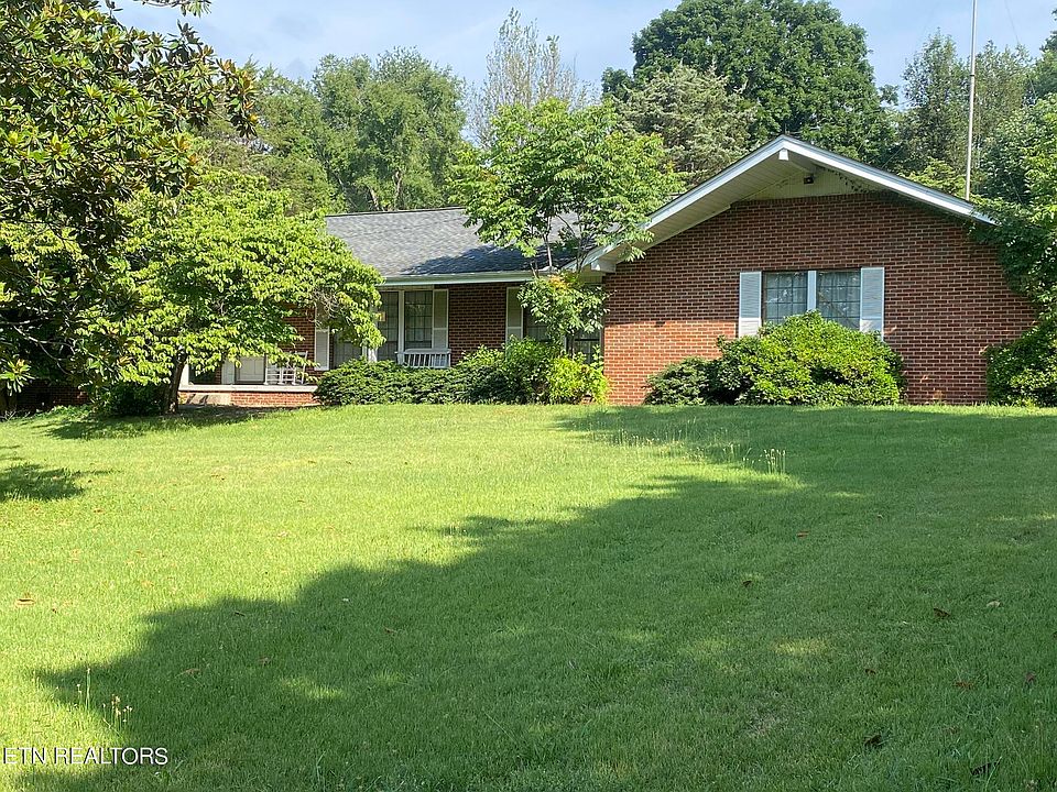 1st image of 10205 El Pinar Dr