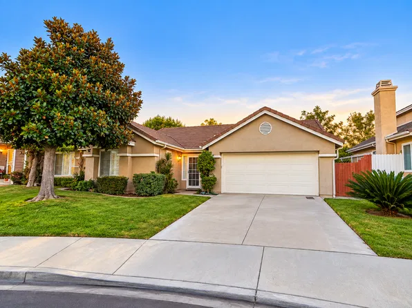 5824 Thornhill Dr, Riverside, CA 92507