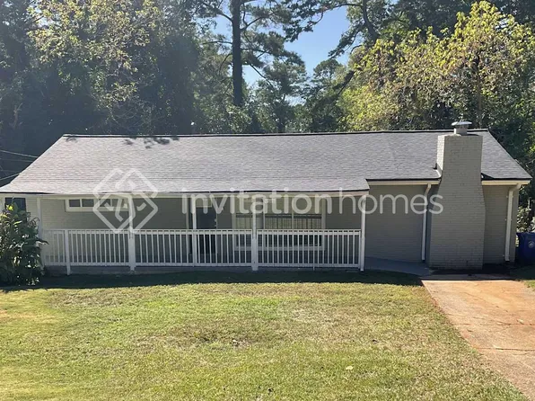 3473 Pinehill Dr, Decatur, GA 30032
