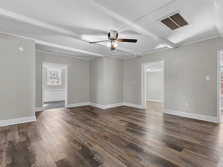 248 Orville St — Photo 5