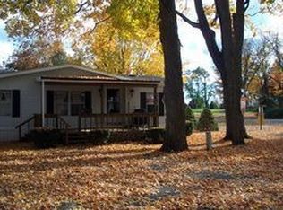 701 Golfview Cir, Elk Rapids, MI 49629