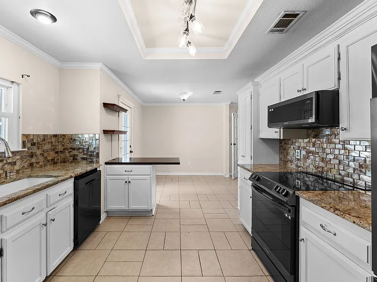 122 County Road 4936 — Photo 14