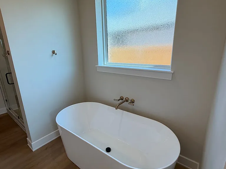 7802 Enderby Ln — Photo 23