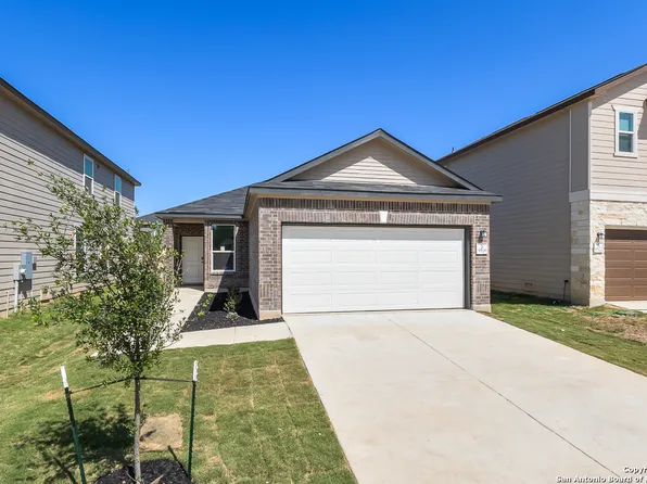 9518 Hinterlands Dr, San Antonio, TX 78221