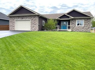 19 Ivanys Road, Grand Falls-Windsor, NL A2B0A8