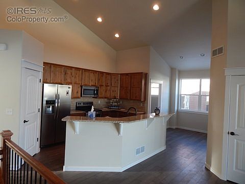 5th image of 714 61st Ave