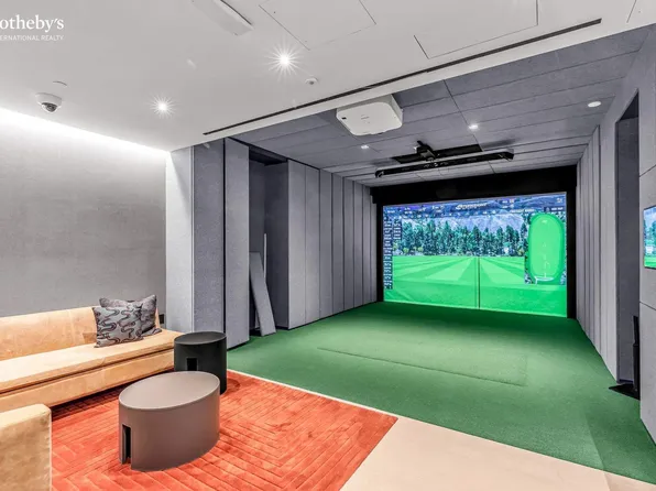 450 Washington Street image 14 of 19