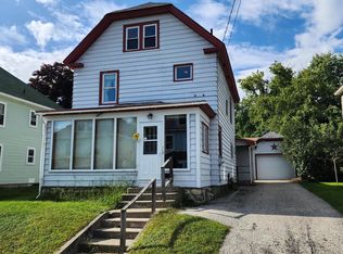 18 Monroe St, Livermore Falls, ME 04254