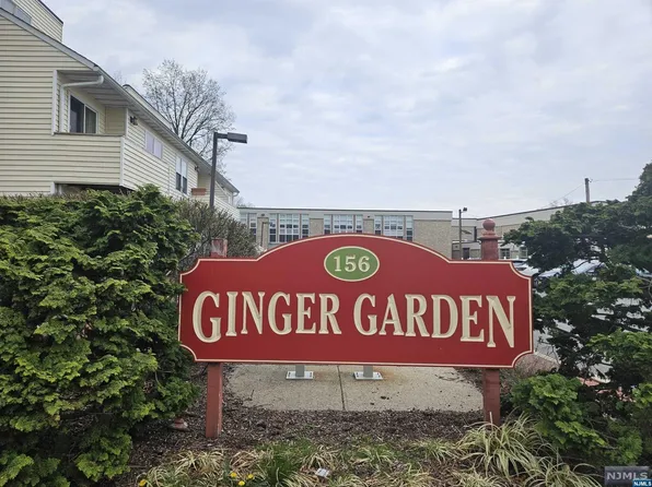 156 Liberty St APT 3, Little Ferry, NJ 07643