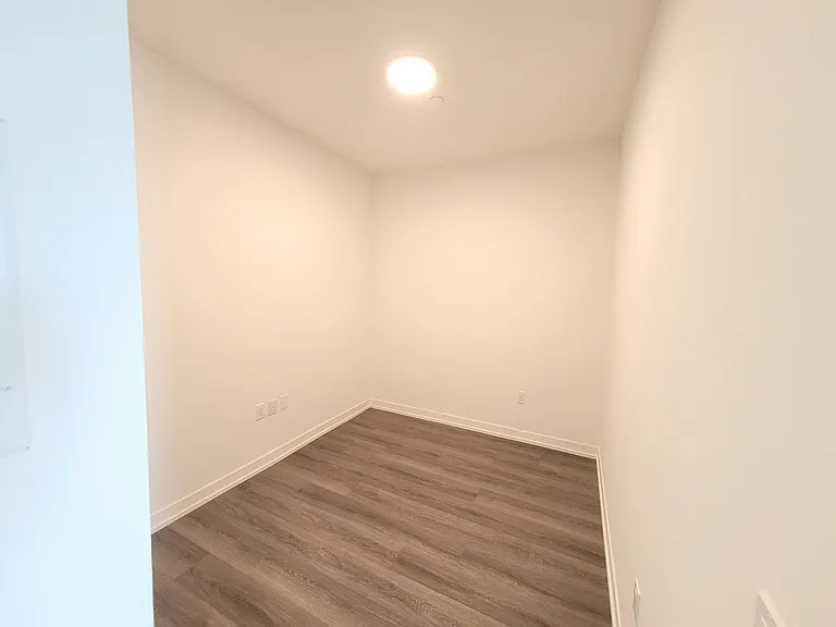 138 Downes St #55 — Photo 31