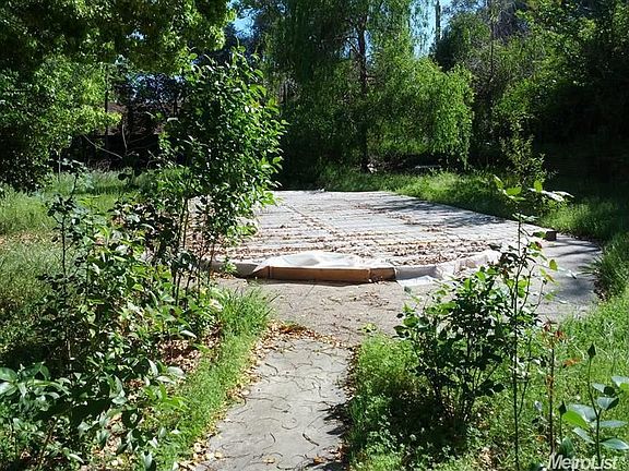 5th image of 8320 Willowdale Way
