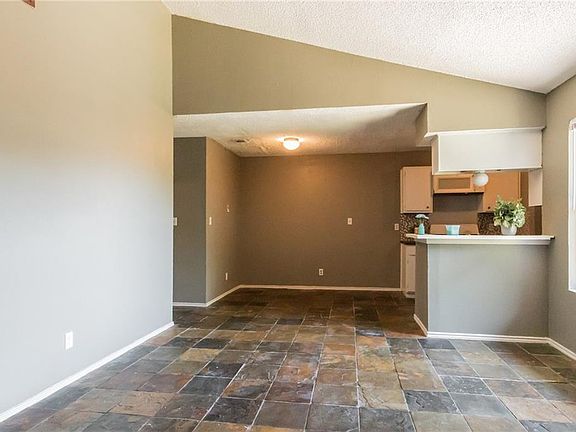 3rd image of 16043 Fitchburg Cir