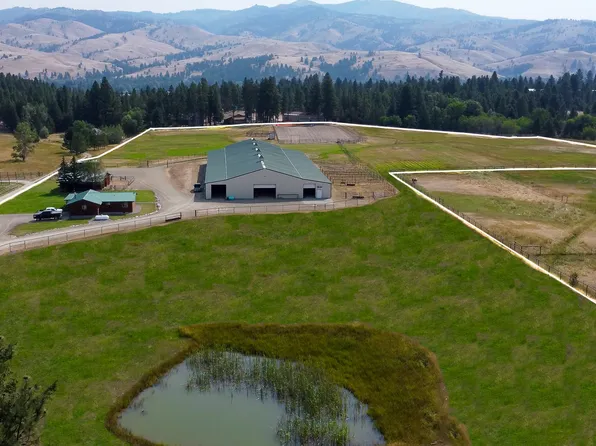 321 Hairpin Ln, Darby, MT 59829