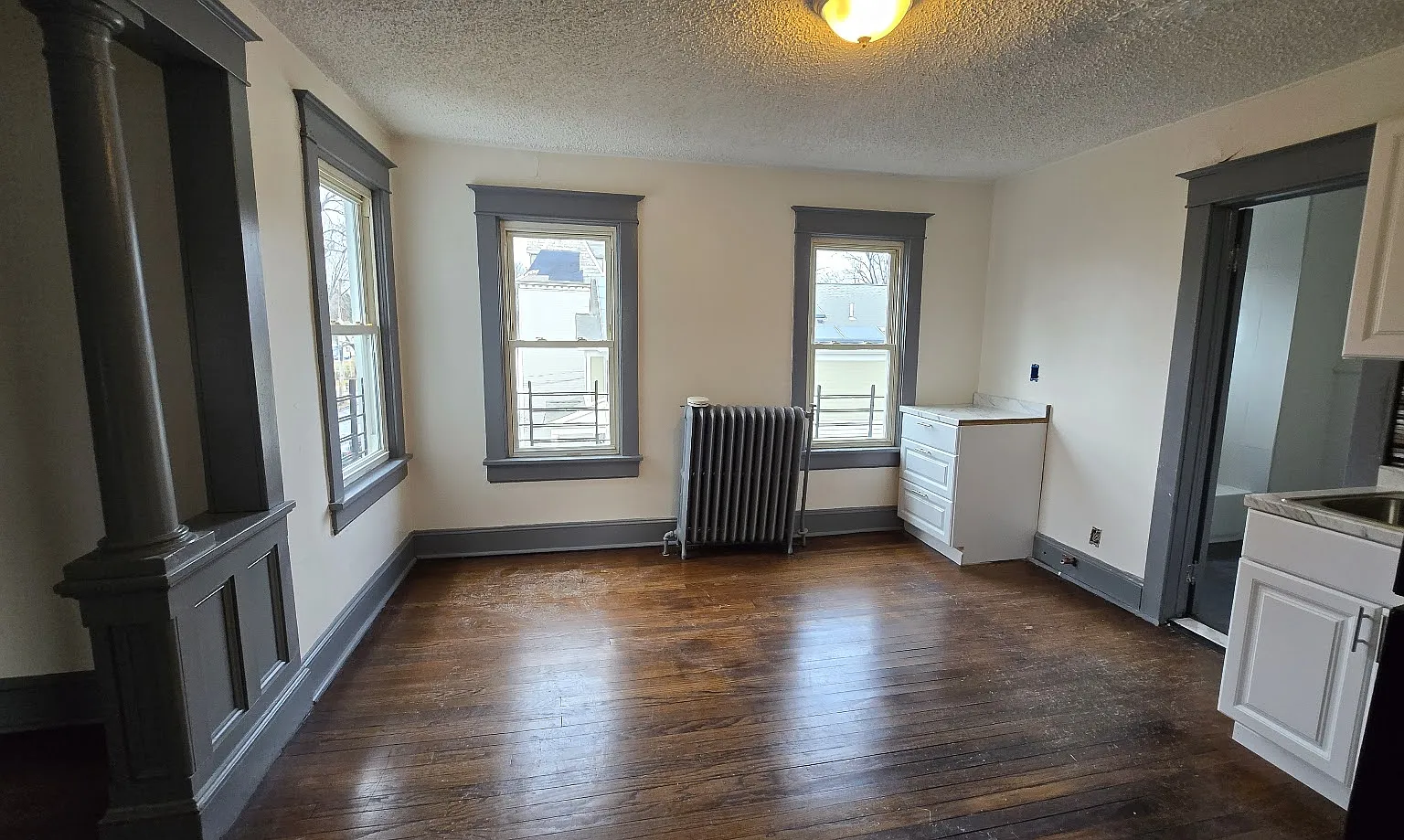 2 bed, 800 sqft, $1,595 — Photo 2