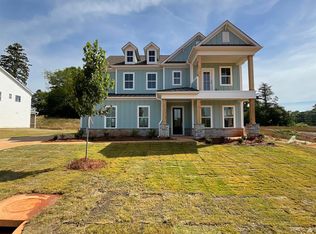 604 Timber Grove Dr, Simpsonville, SC 29681