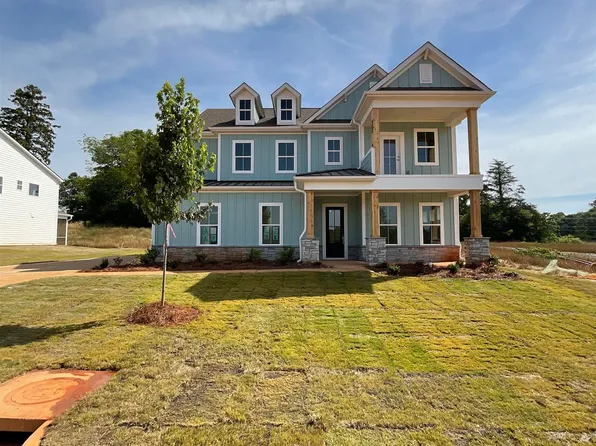 604 Timber Grove Dr, Simpsonville, SC 29681