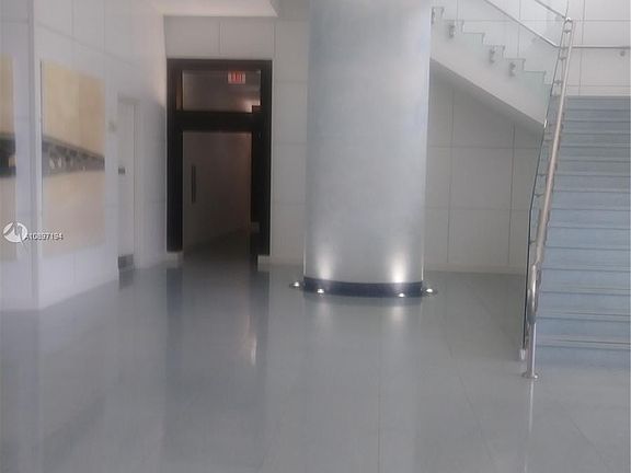 2nd image of 18800 NE 29th Ave Penthouse 1