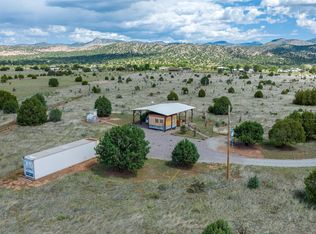 11 N Martingale Rd, Mimbres, NM 88049