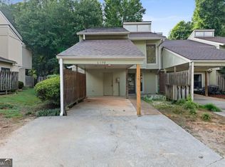6390 Hawthorne Ter, Peachtree Corners, GA 30092