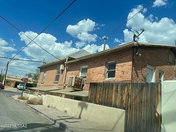 2nd image of 430 E 6th St