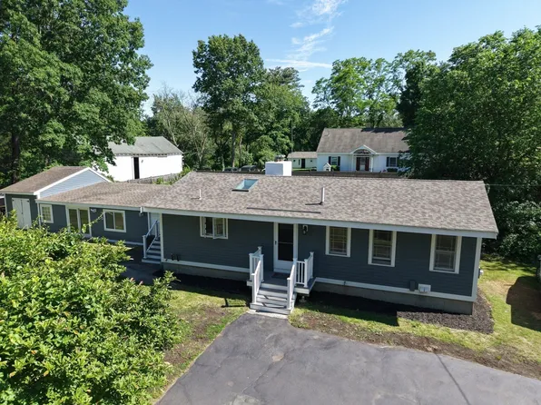 86 Meadowbrook Rd, North Chelmsford, MA 01863