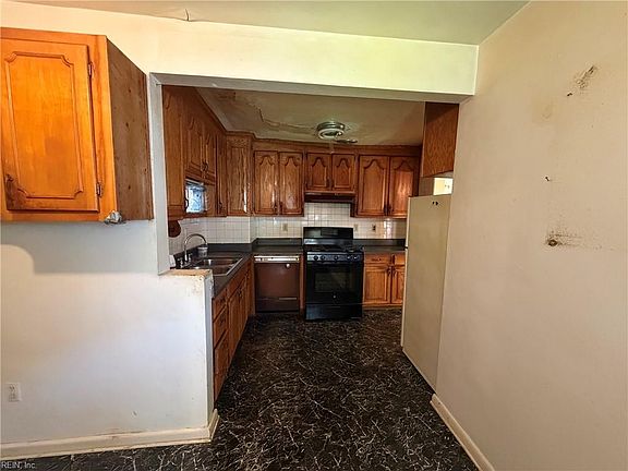 4th image of 851 Widgeon Rd