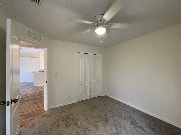 1808 SW 2nd Pl — Photo 19