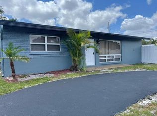 2240 N 57th Way #2240, Hollywood, FL 33021