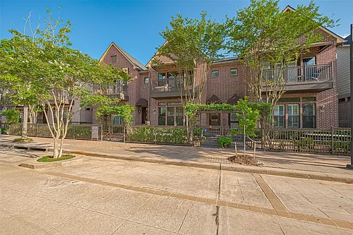 30 Riva Row Photo 1