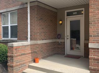 1411 Upper Green Cir, Columbus, OH 43212