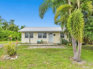 3511 39th St E, Palmetto, FL 34221