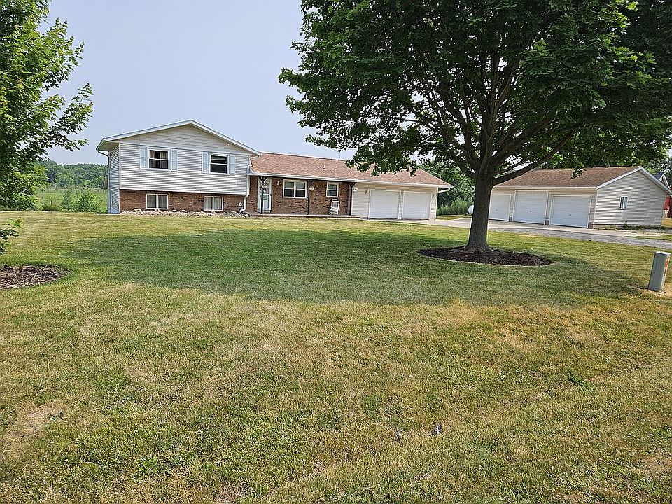 1st image of 7232 N 2200th Ave