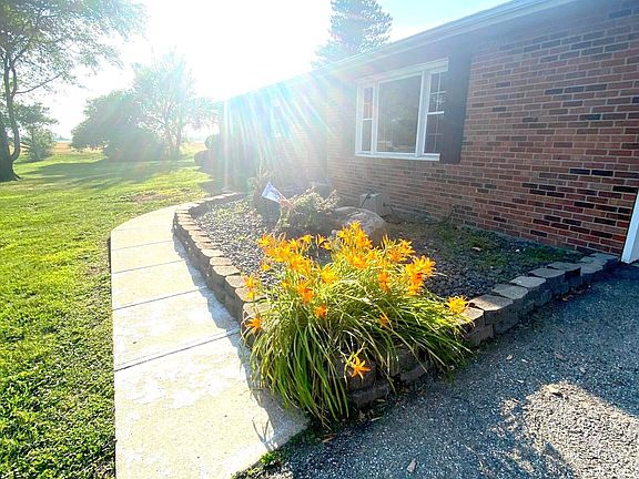 5th image of 2840 W Taylor Ct
