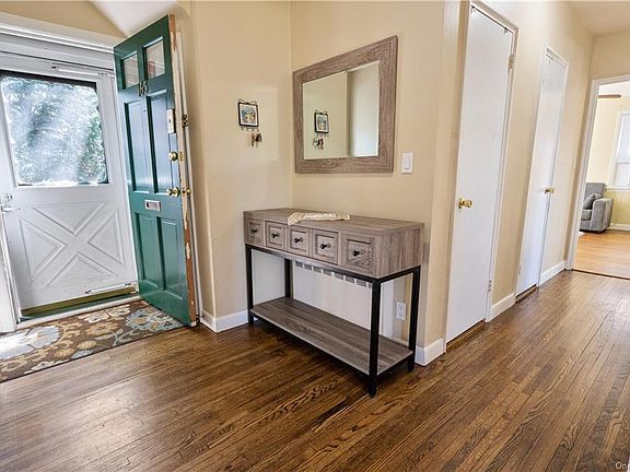 2nd image of 19 Fieldstone Dr APT 163