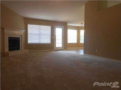 3rd image of 1567 Twin Pines Cir