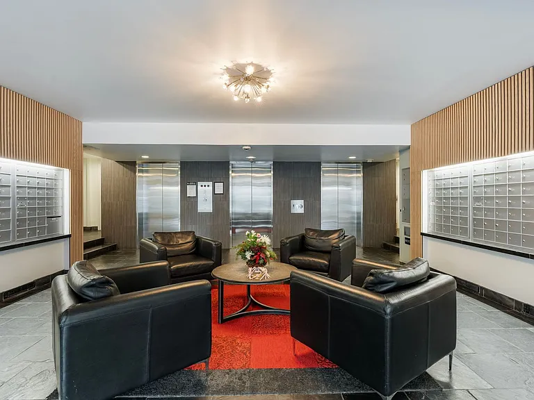HW12G, 255 SW Harrison Street #12G — Photo 12