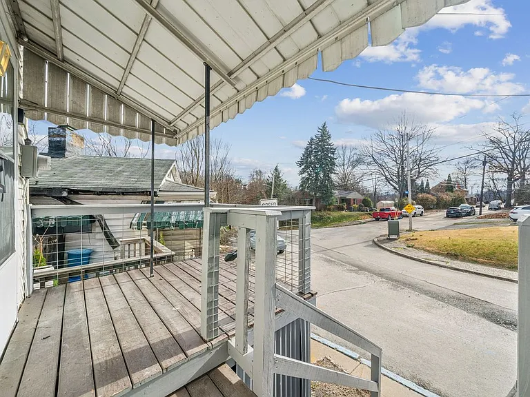 3226 Richardson Ave — Photo 25