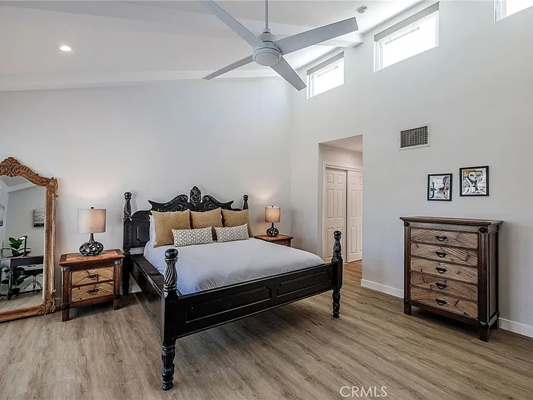 1219 S Catalina Ave — Photo 27