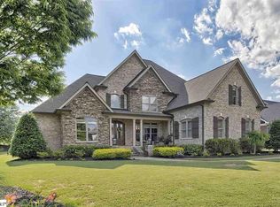 28 Appian Cir, Simpsonville, SC 29681