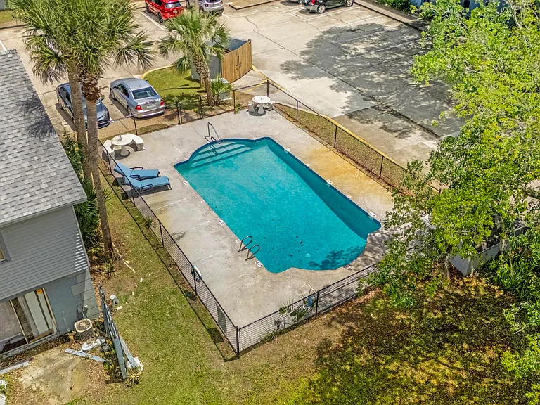 188 W Sandalwood Ct — Photo 19