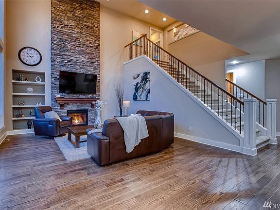5th image of 26619 SE 9th Way