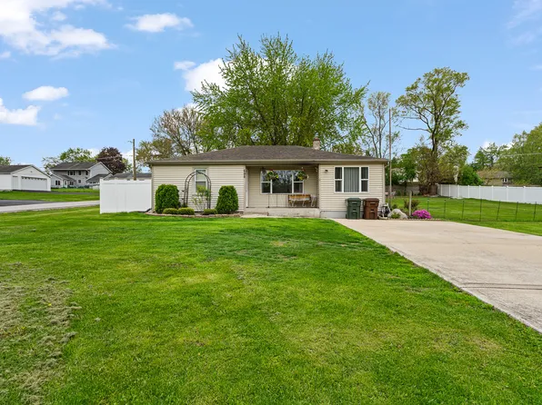 698 Thornton St, Lockport, IL 60441