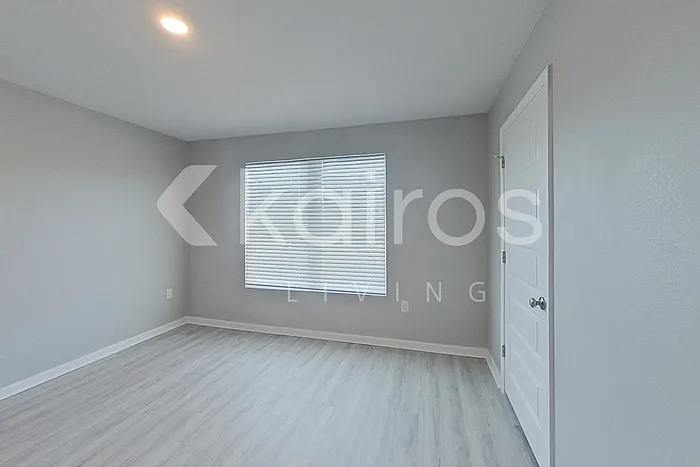 4816 Malay Cir — Photo 15