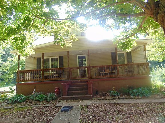 2nd image of 539 Webb Ln